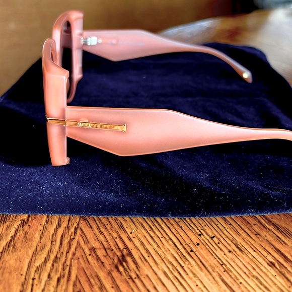 AuthenticNWOT MITA COCOPLUM Sunglasses.ITALY&MIAMI.Perfect ConditionEDGY& Classy - Picture 3 of 6